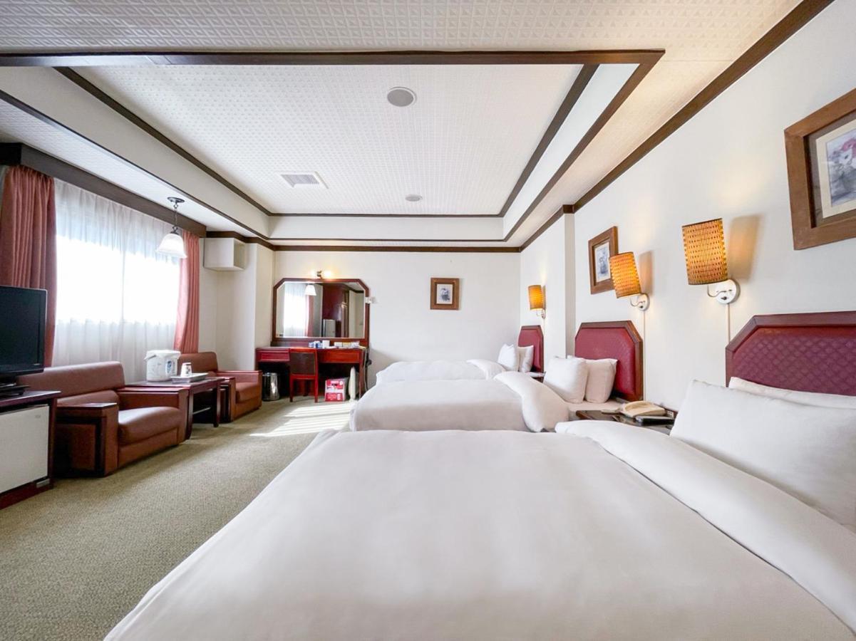 Guide Hotel Changhua Jhongjheng Exteriör bild