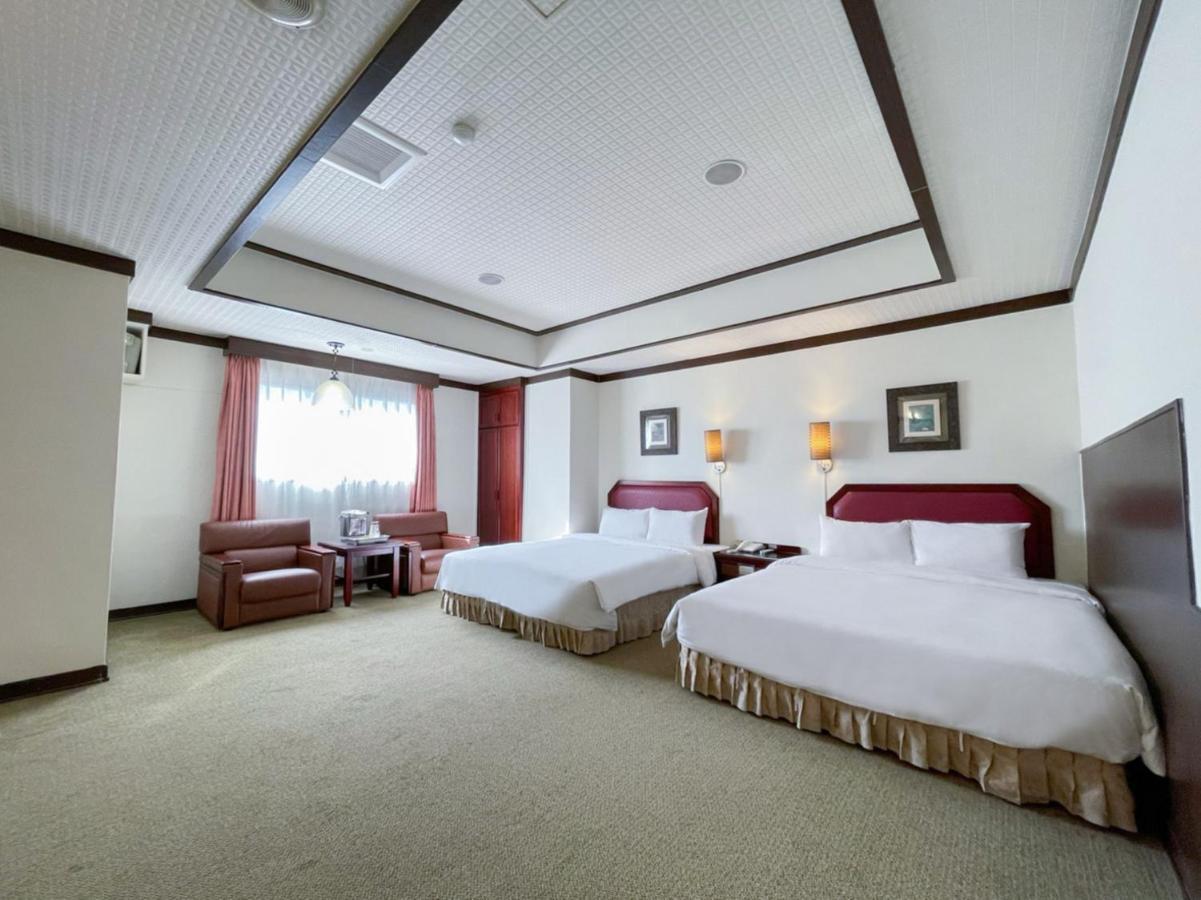 Guide Hotel Changhua Jhongjheng Exteriör bild