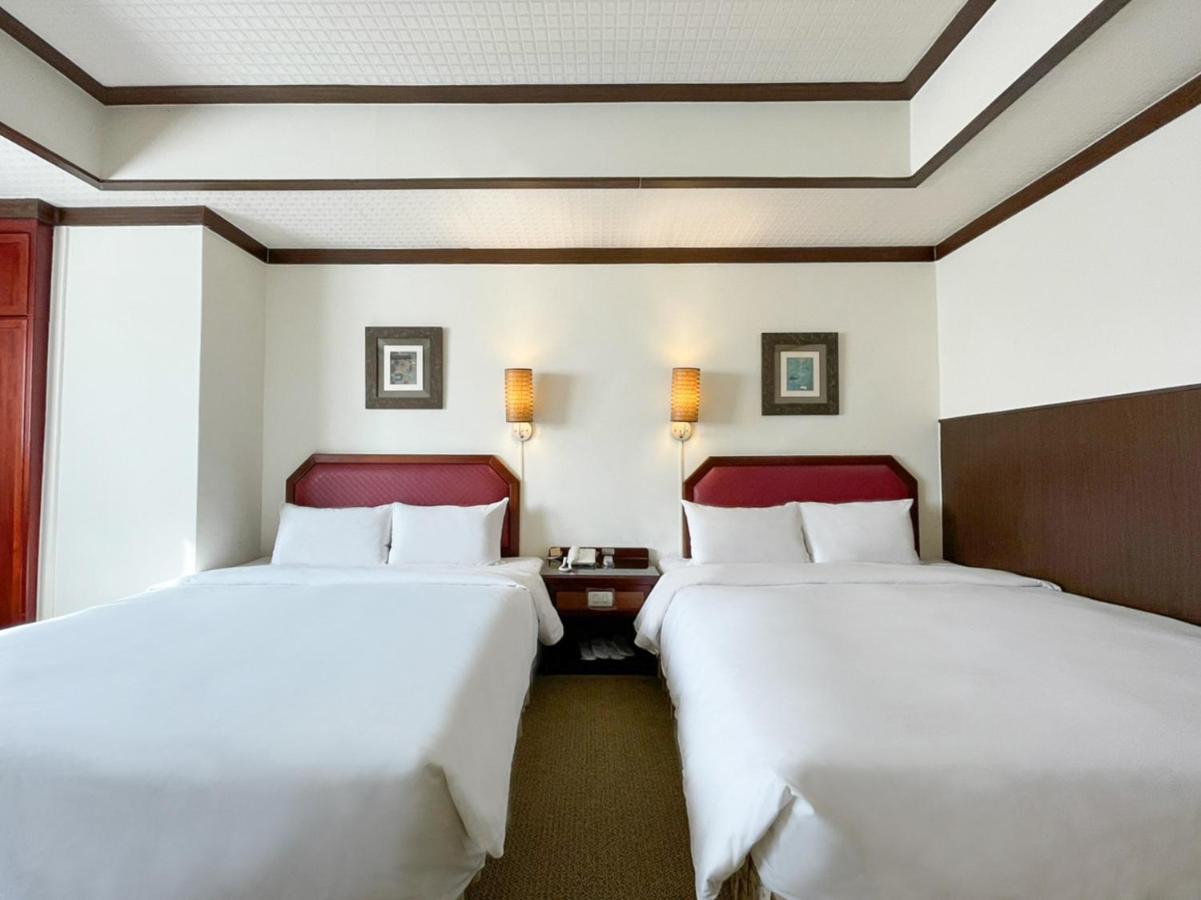 Guide Hotel Changhua Jhongjheng Exteriör bild